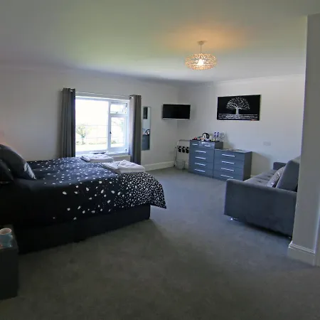 Ryelands B&B Bed & Breakfast 4*