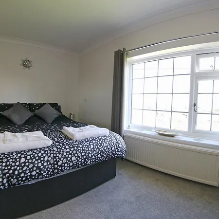 Ryelands B&B Bed & Breakfast 4*