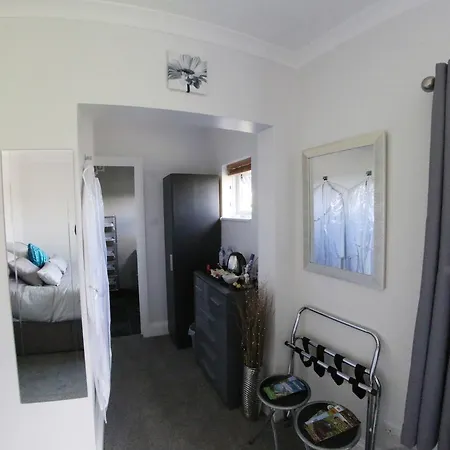 Ryelands B&B 4*