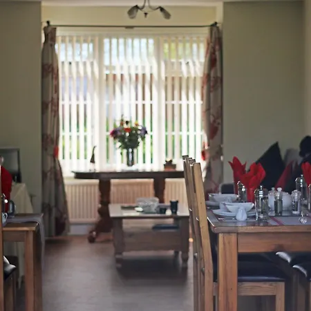 Ryelands B&B Bed & Breakfast 4*